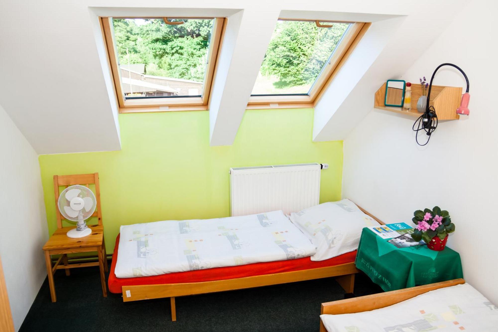 Turisticka Ubytovna Cakle Usti nad Orlici Room photo